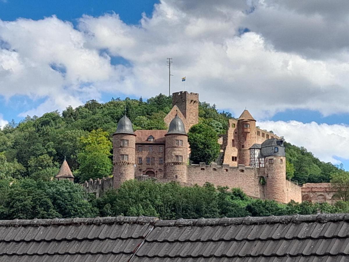 Anno 1573 Appartement Wertheim Buitenkant foto